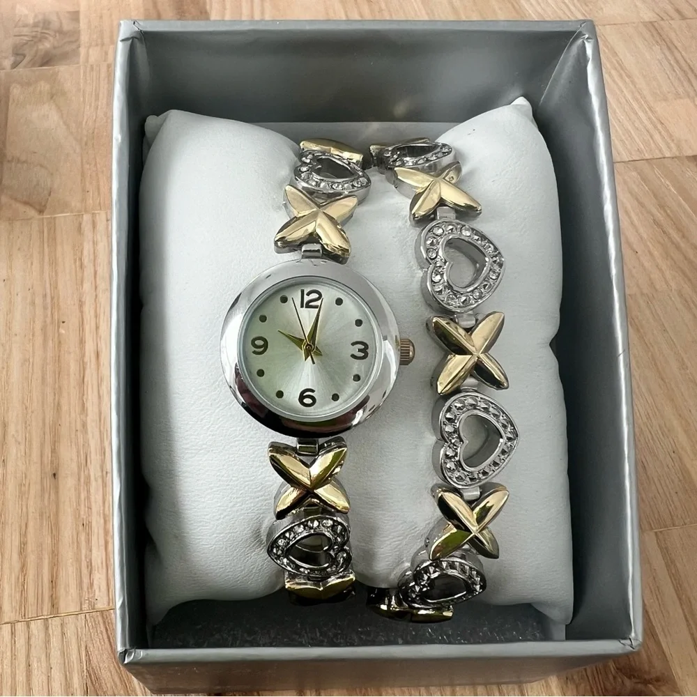 NIB Unbranded watch and bracelet two tone hearts gift set